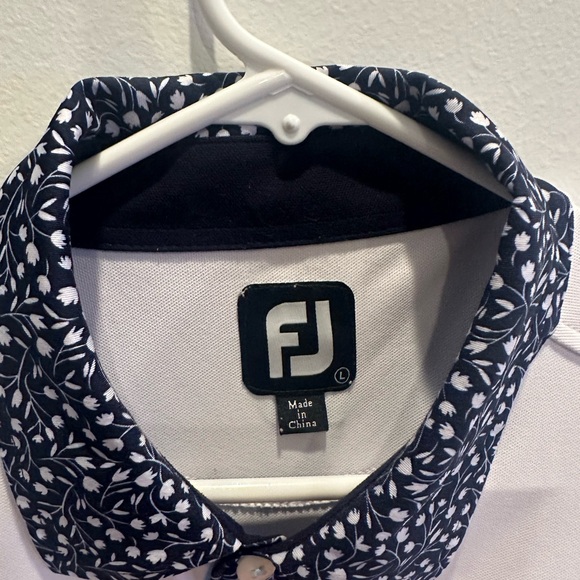 Footjoy polo - Picture 2 of 3